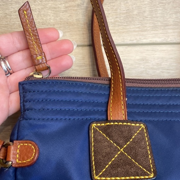 Dooney & Bourke Nylon Zipper‎ Tote - Picture 4 of 16